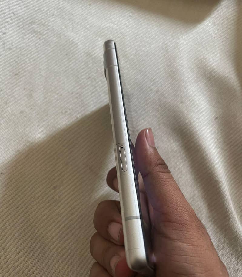Google Pixel 7A 6