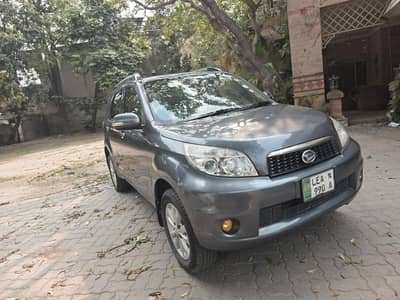 Daihatsu Terios 4x2 Automatic 2013