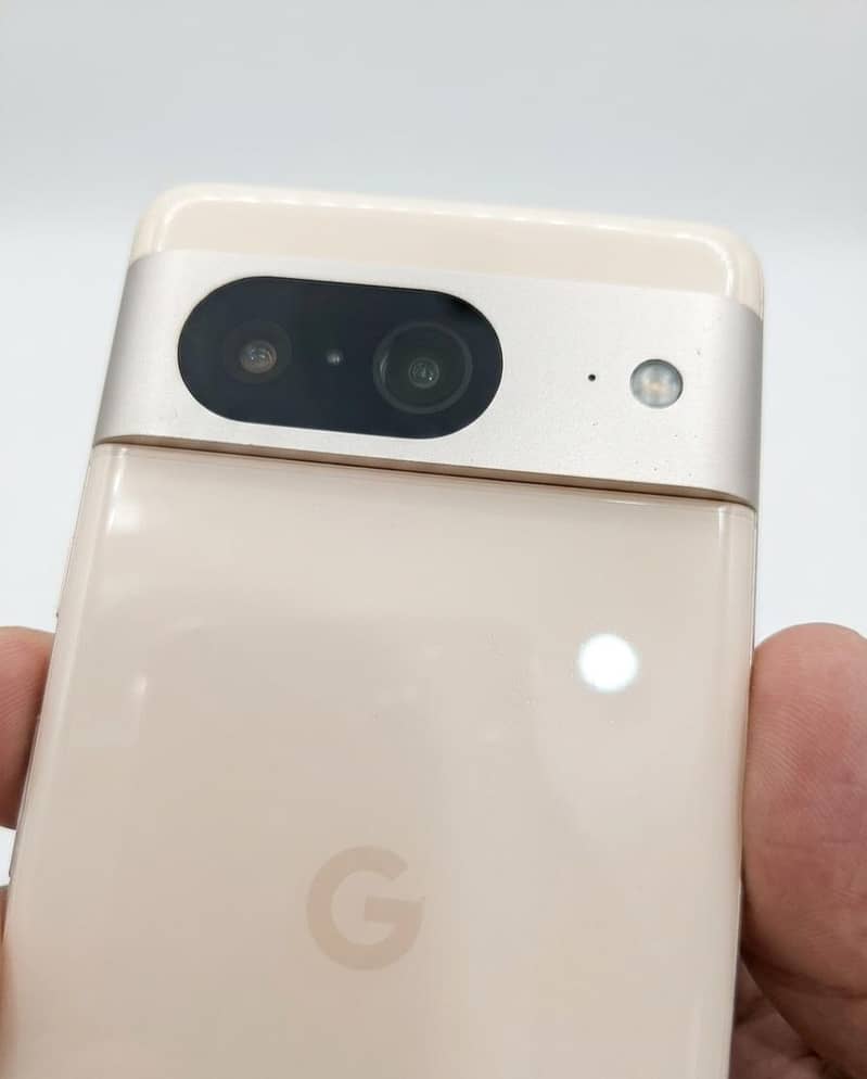 Google Pixel 8 3