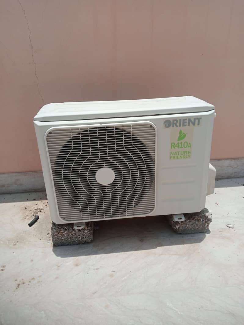 Used orient AC 0