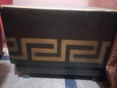 2 side tables coffee tables