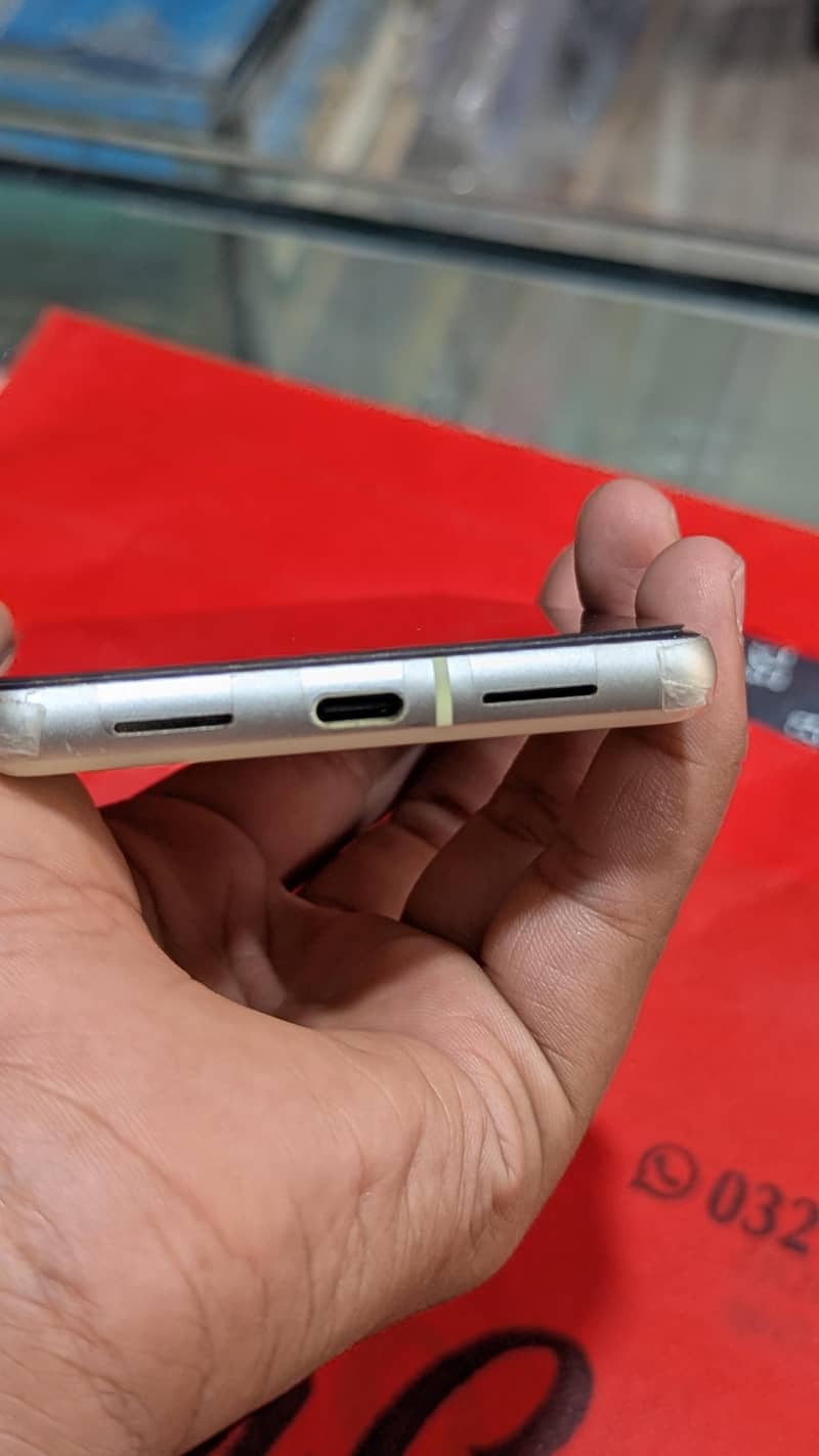 Google Pixel 7 2