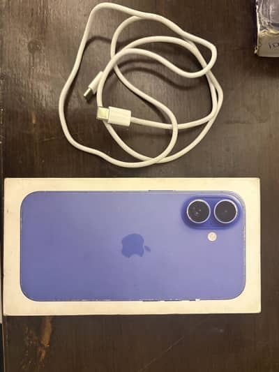 Apple iPhone 16