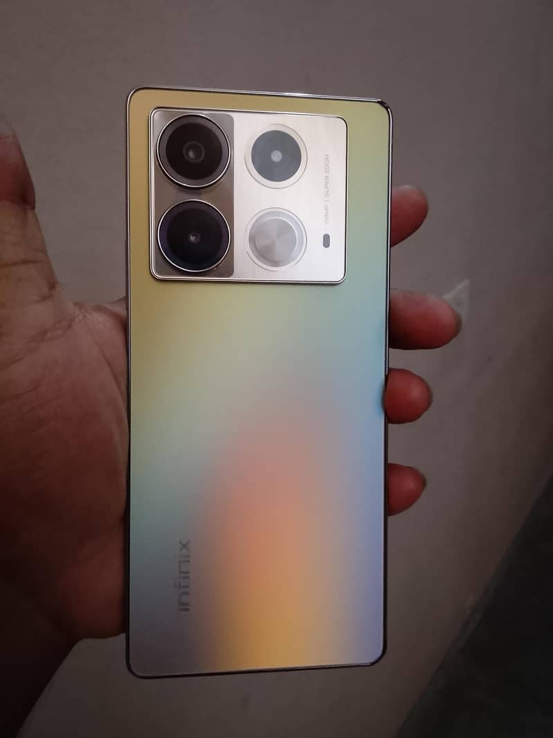 Infinix Note 40 2