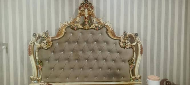 bed set Available