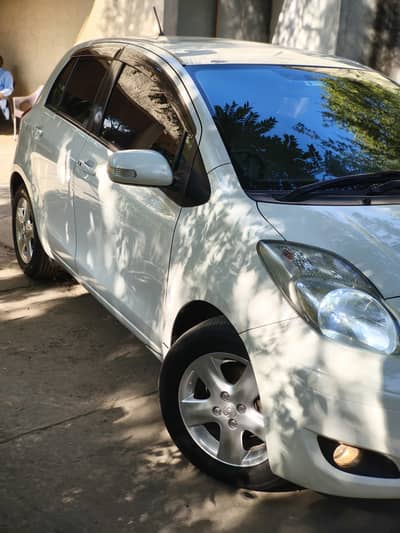 Toyota Vitz 1.3 Special Edition