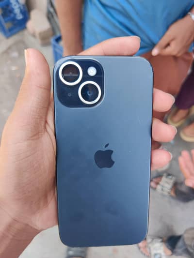 Apple iPhone 15