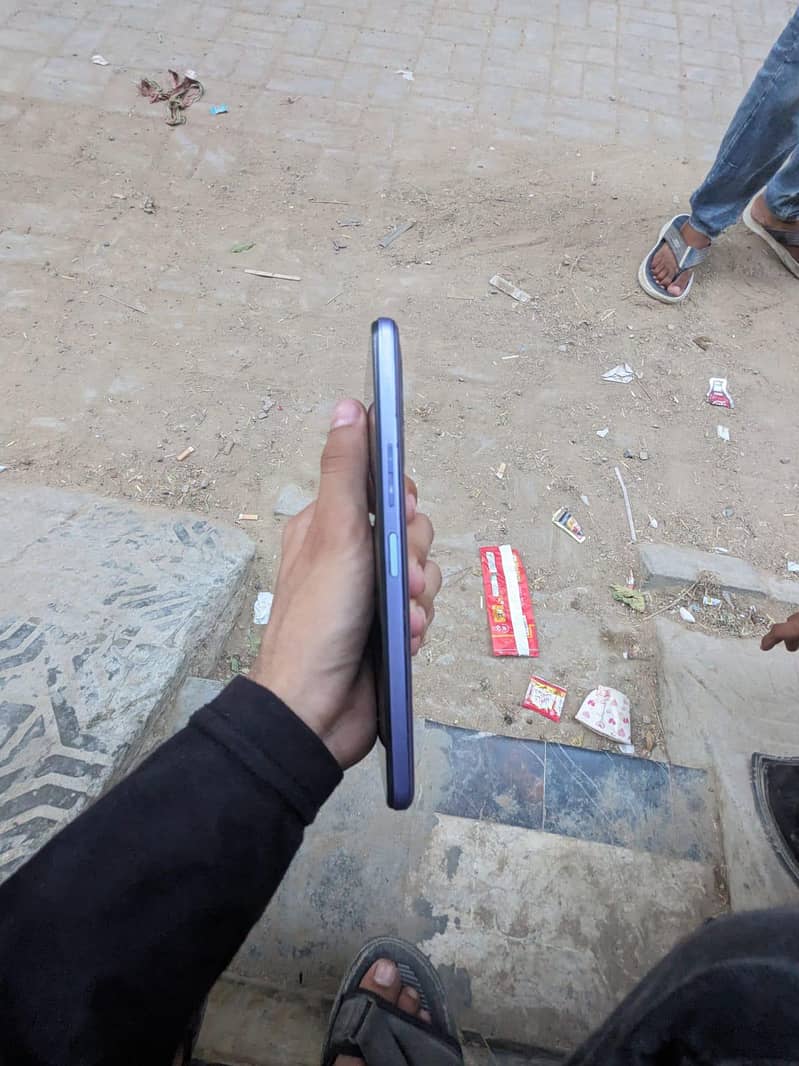 Tecno CAMON 18T 1