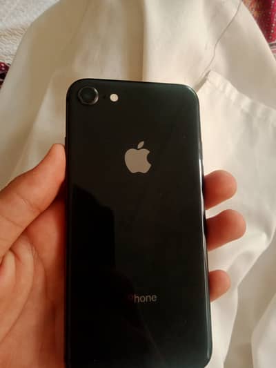 Apple iPhone 8