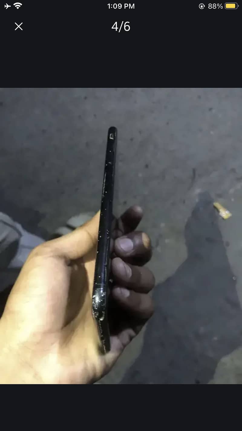 Apple iPhone 7 Plus 2
