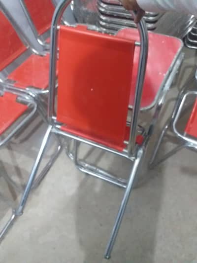 شادی، ولیمہ اور دیگر تقریبات کے لیے کرسیاں
