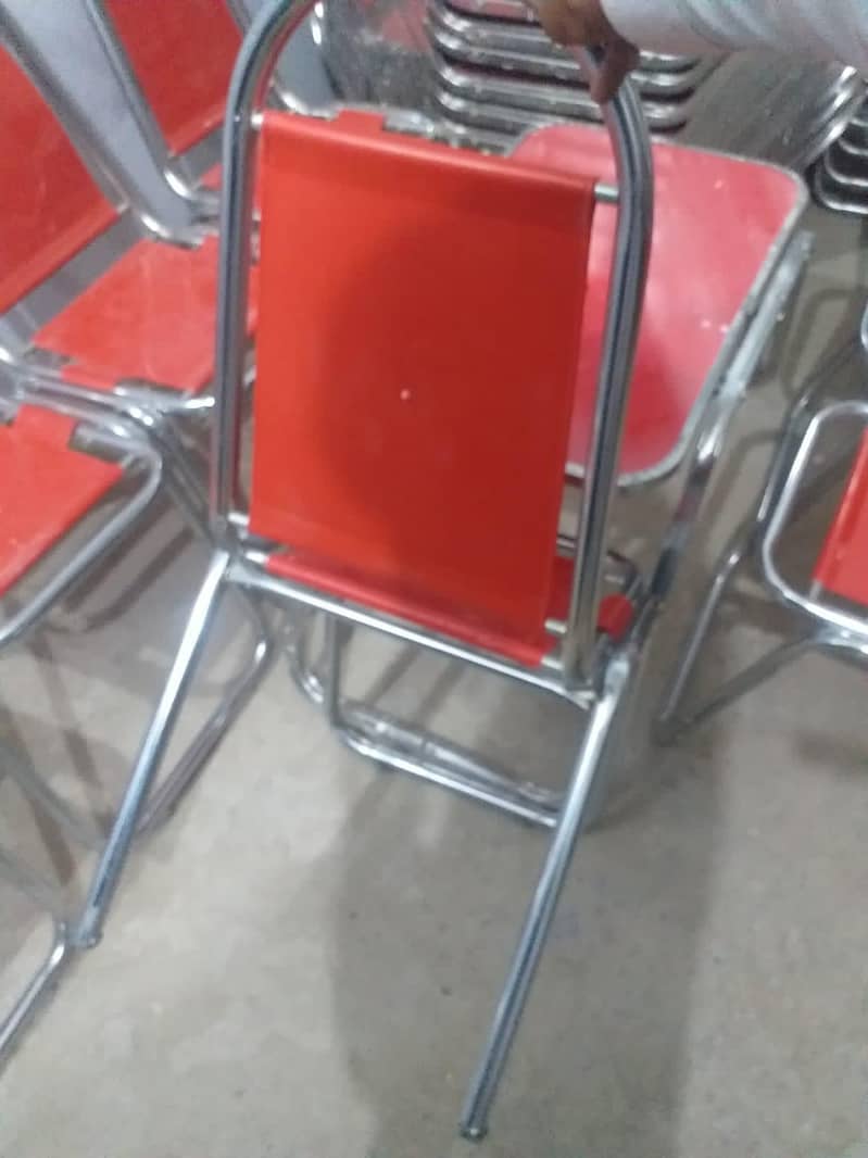 شادی، ولیمہ اور دیگر تقریبات کے لیے کرسیاں 0