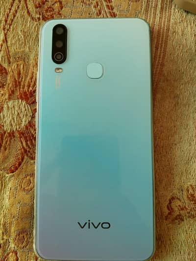 Vivo Y17