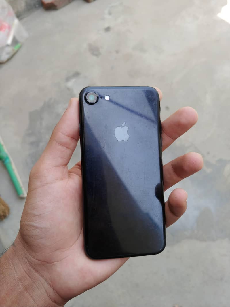 iPhone 7 1