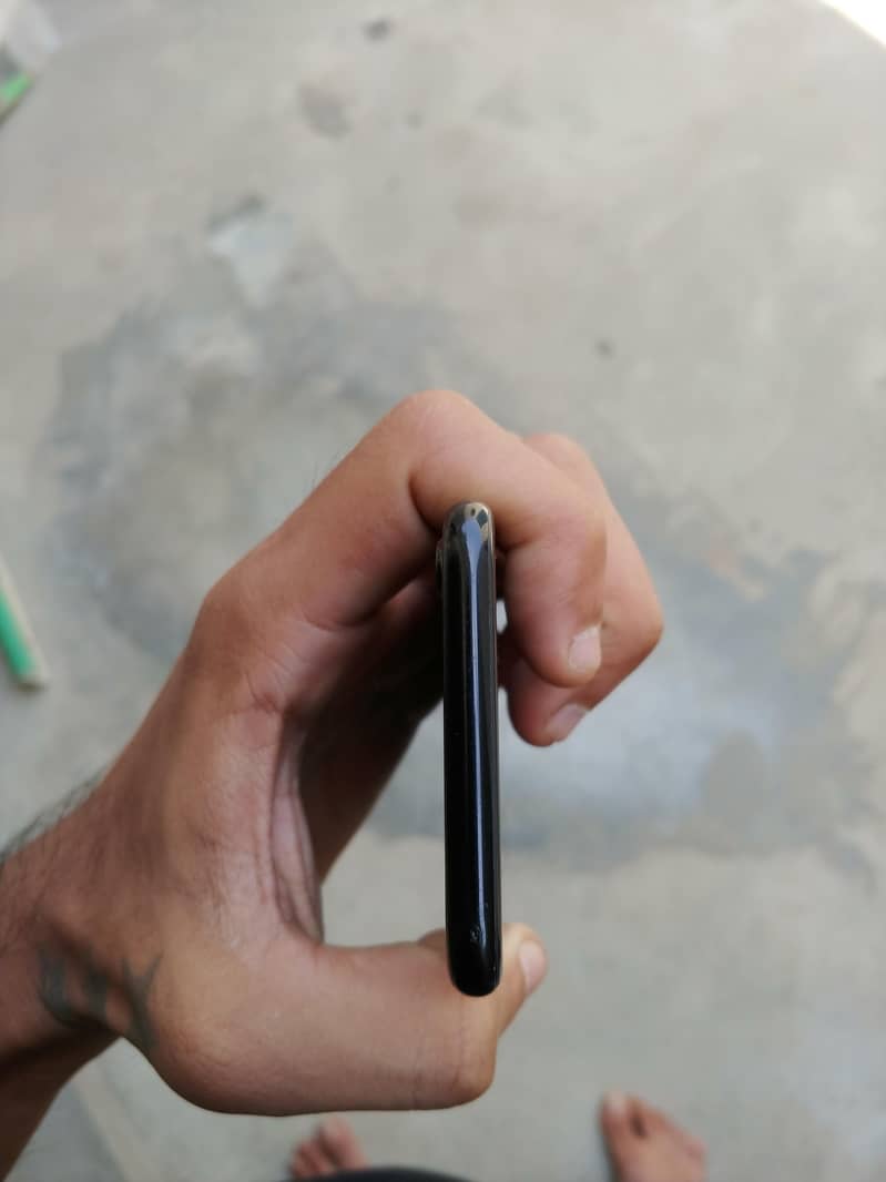 iPhone 7 3