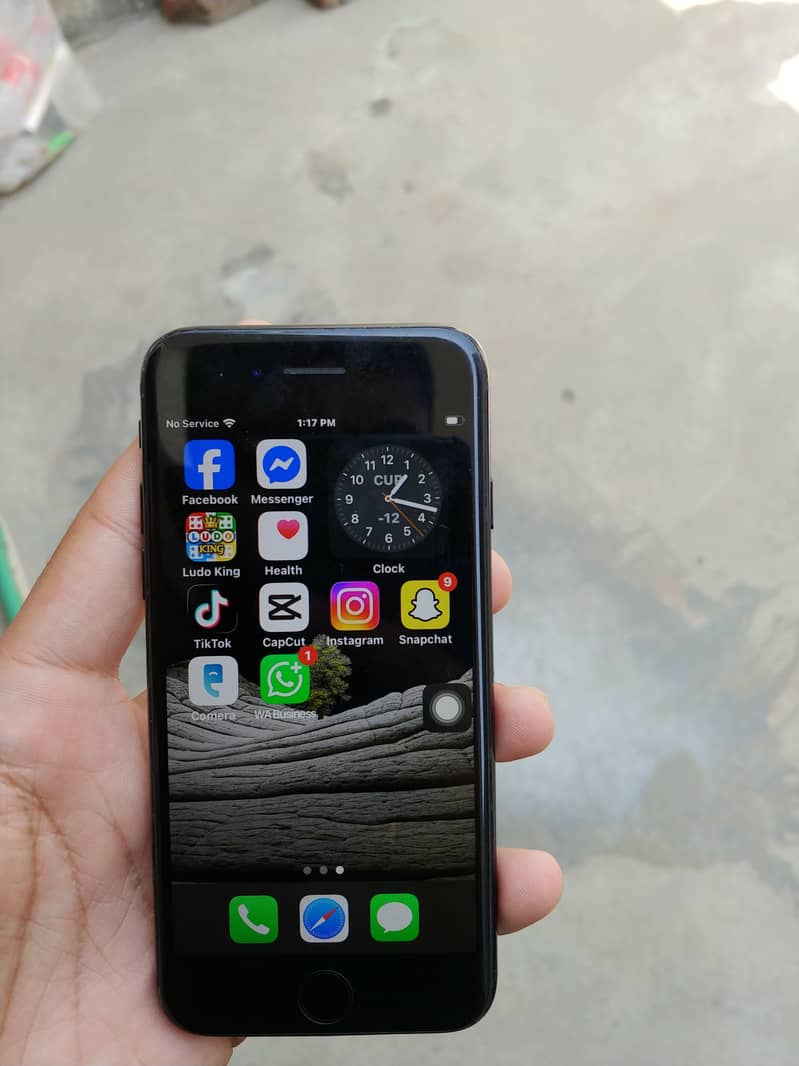 iPhone 7 6