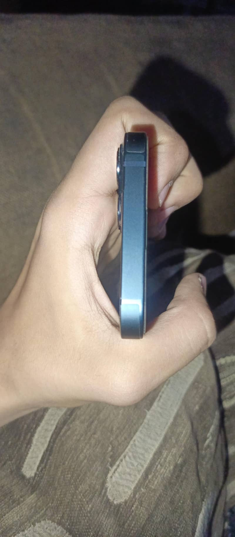 Apple iPhone 13 4