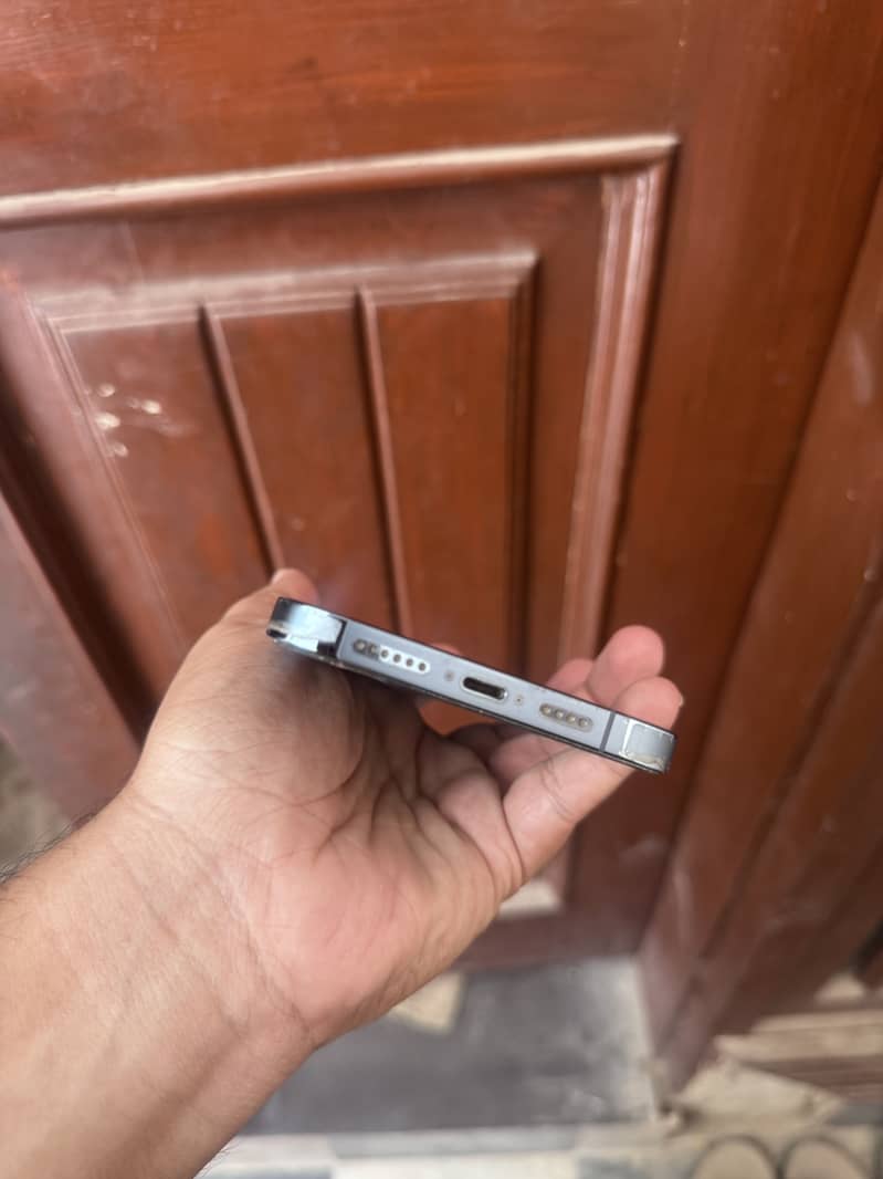 Iphone 13 pro max 1