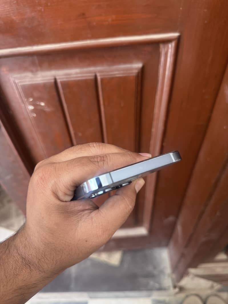 Iphone 13 pro max 2