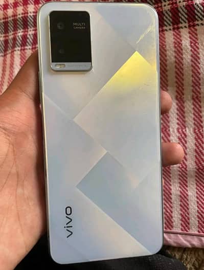Vivo Y21
