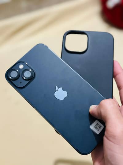 Apple iPhone 13