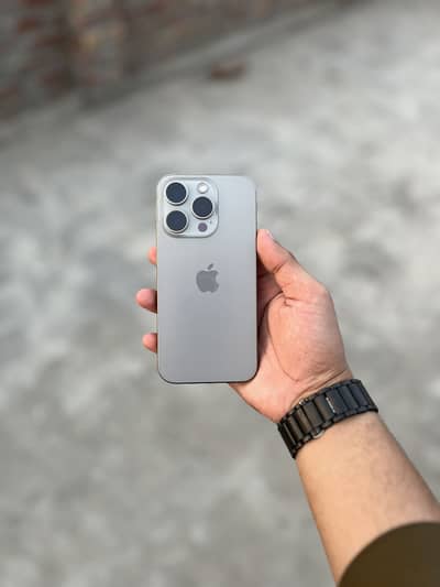 iphone 15 pro 256GB Official Dual PTA Approved 10/9.5