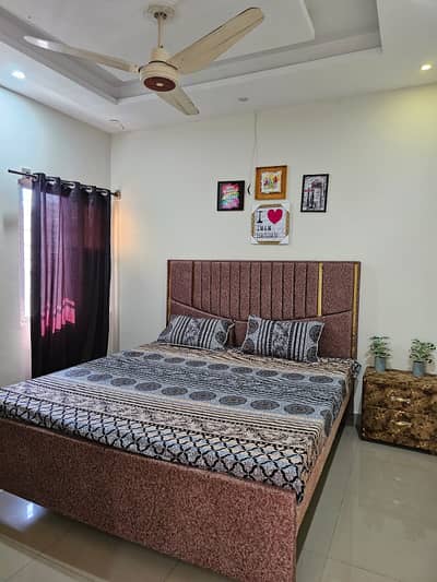 Luxury Furnished Apartment available for Daily Basis and short Time