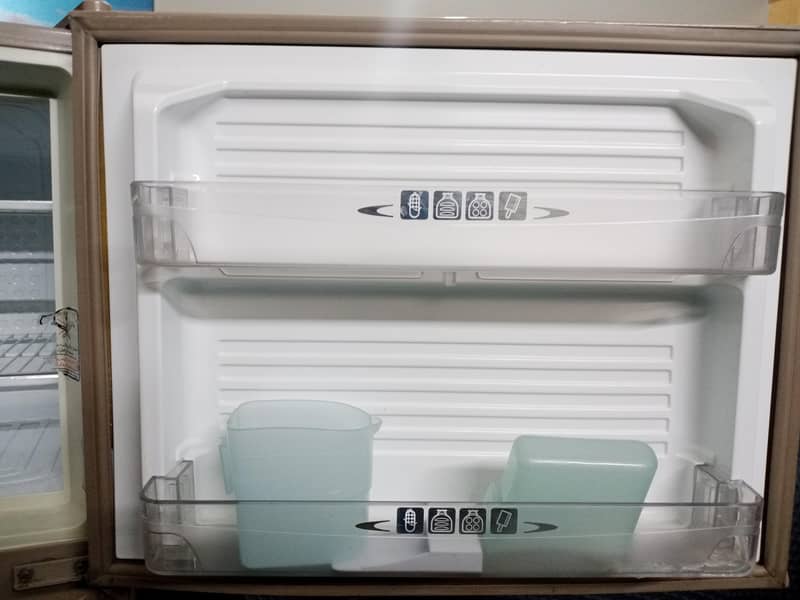 Dawlance customers first priority 10