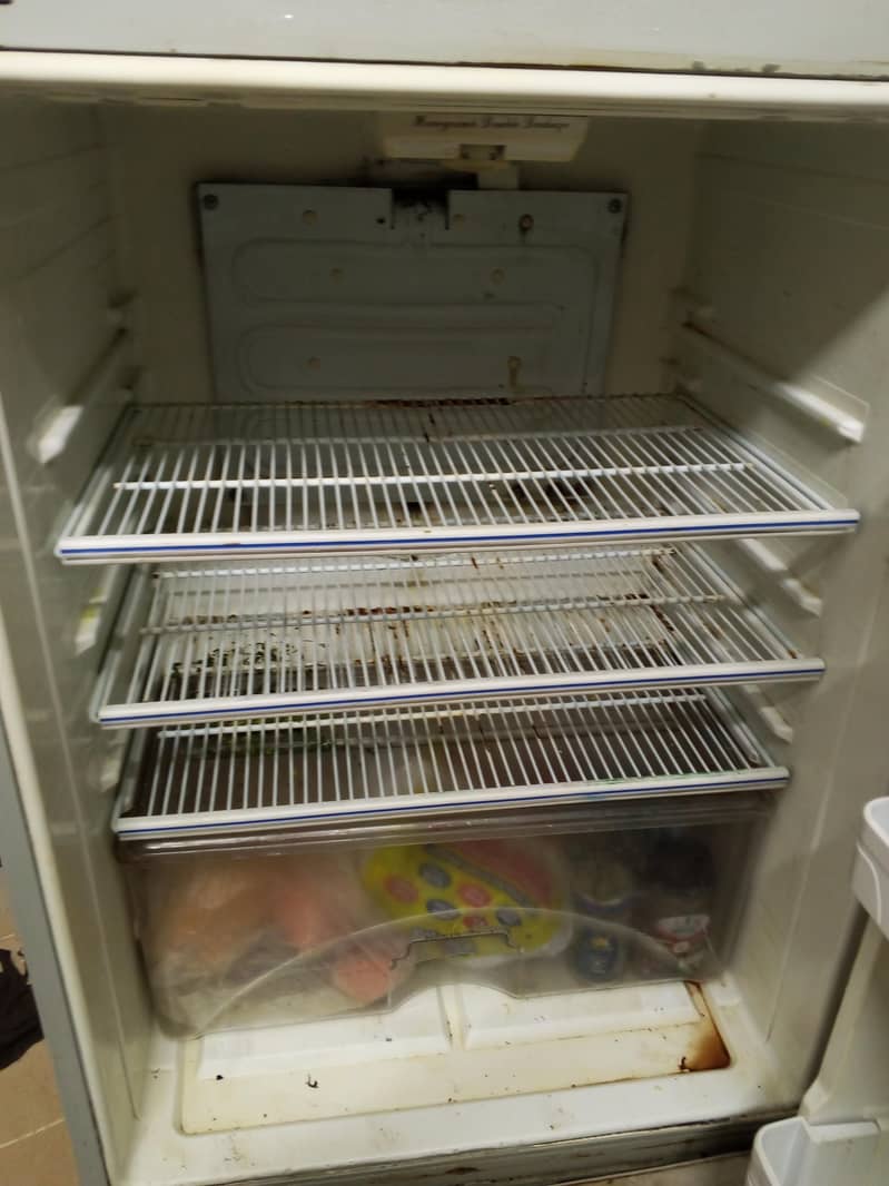 dawlance refrigerator 0