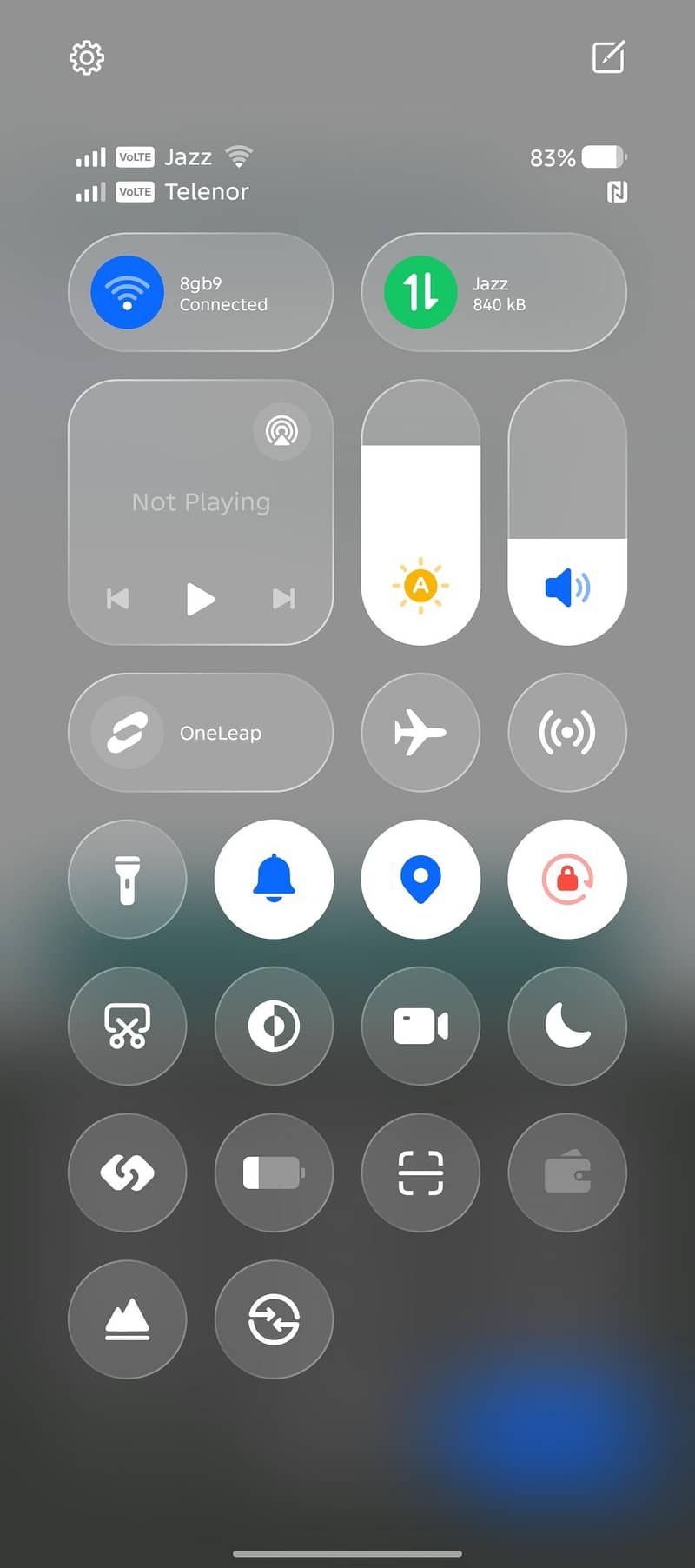 Tecno CAMON 40 Pro 9