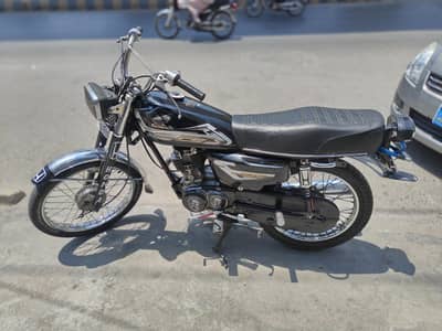 Honda CG125 (04 Model) Punjab Rawalpindi Number