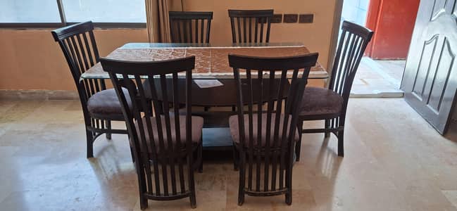 6 seater dining table