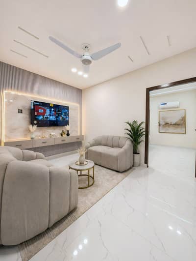 2 Bedroom Newly Furnished Flat available for Daily Basis