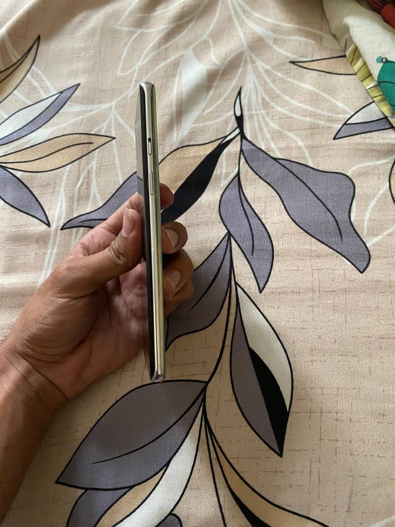 One Plus 8 6