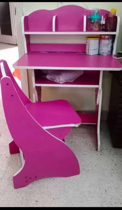 kid table
