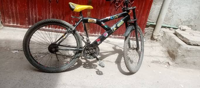 ya cycle him ne sale karme hai