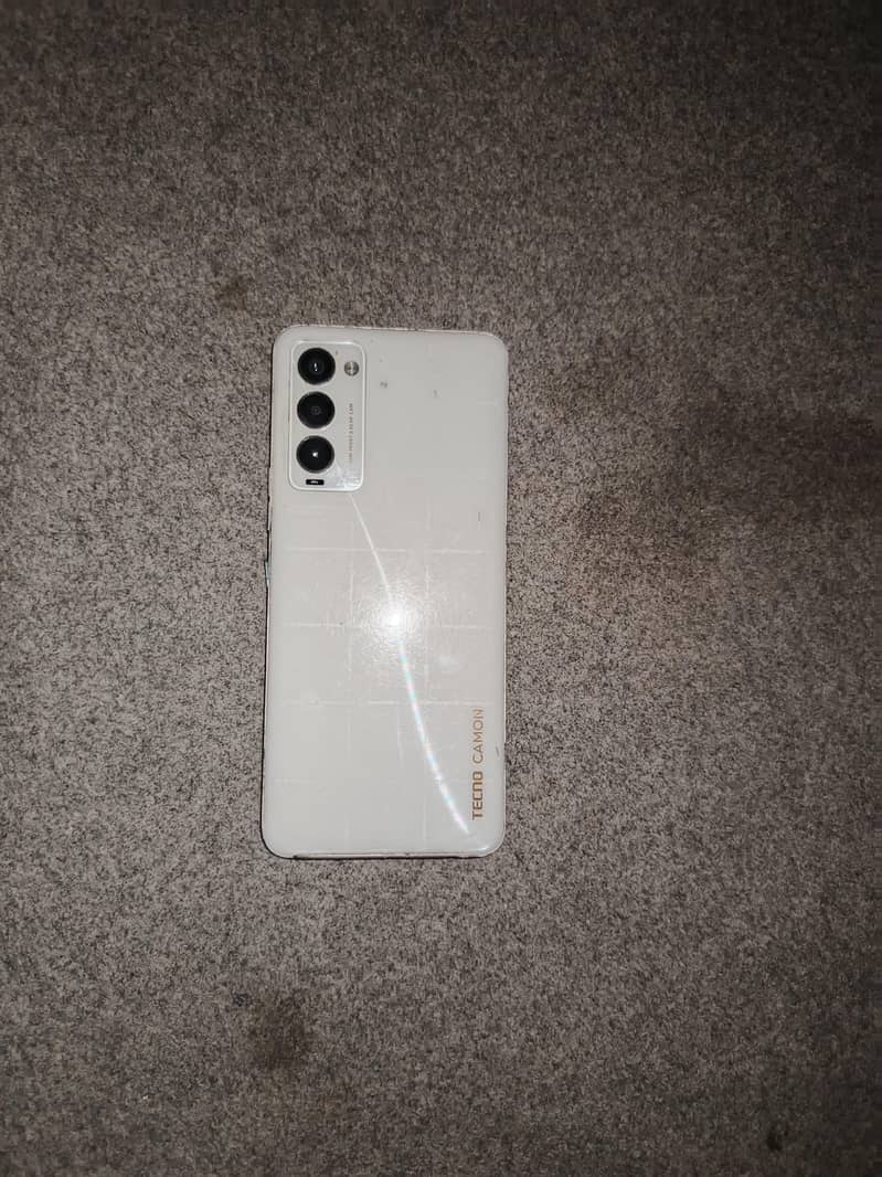 Tecno Camon 18 1