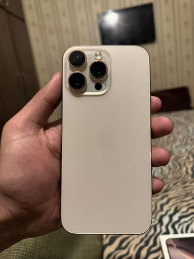 Apple iPhone 16 Pro Max