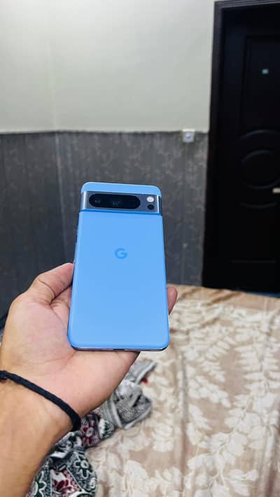 Google Pixel 8 Pro