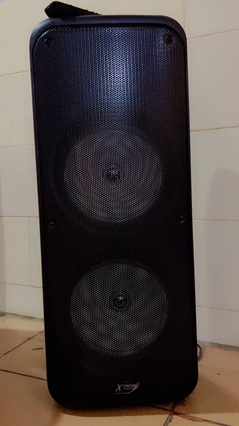 speaker & mice 2