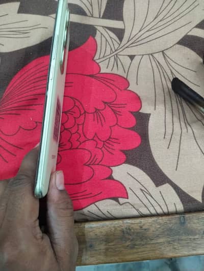 Tecno 40 pro plus
