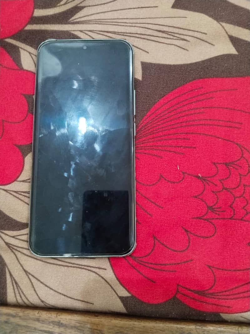 Tecno 40 pro plus 3