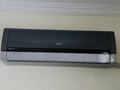 Gree Inverter AC – Excellent Condition 1.5 Ton