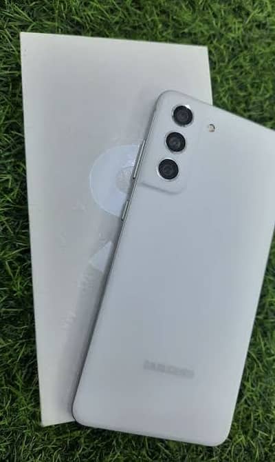 Samsung Mobile S21 FE