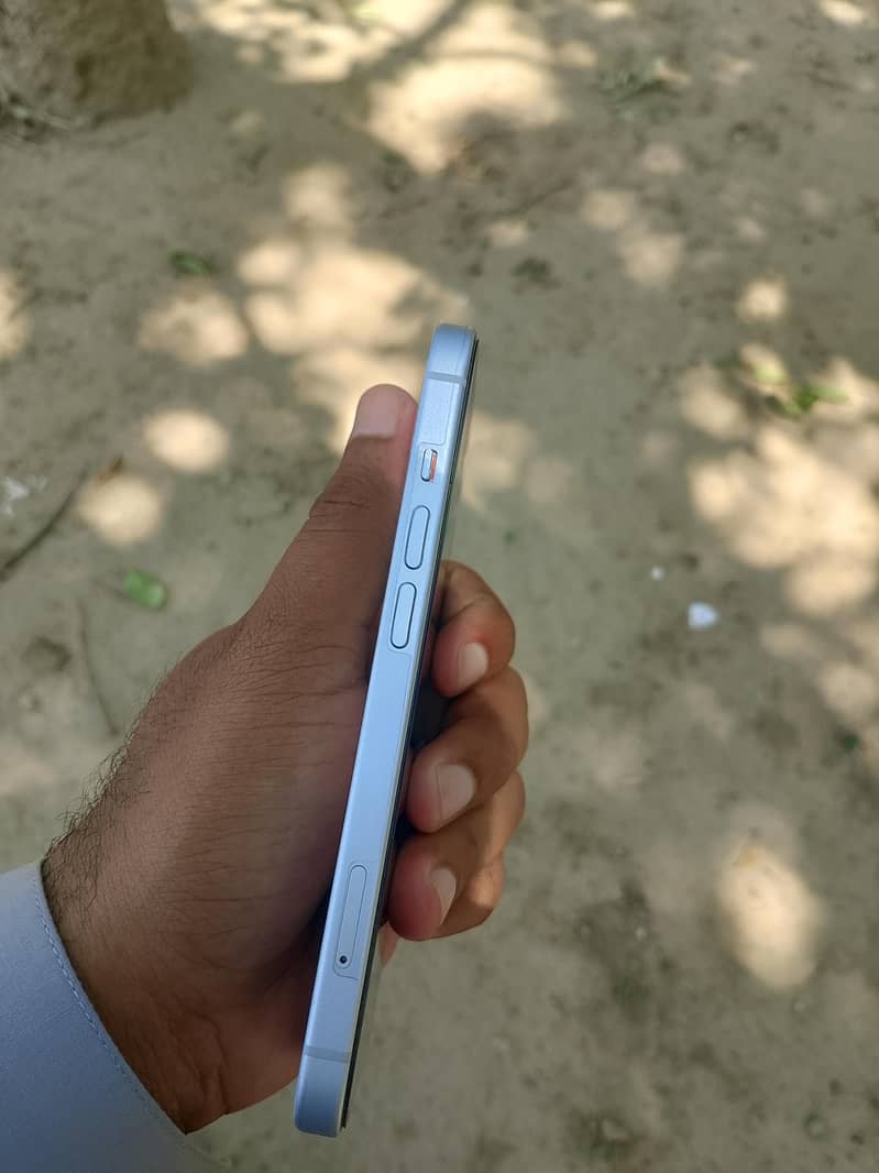 Apple iPhone 15 1
