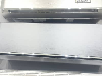 Gree split AC 18AITH plus Black Color