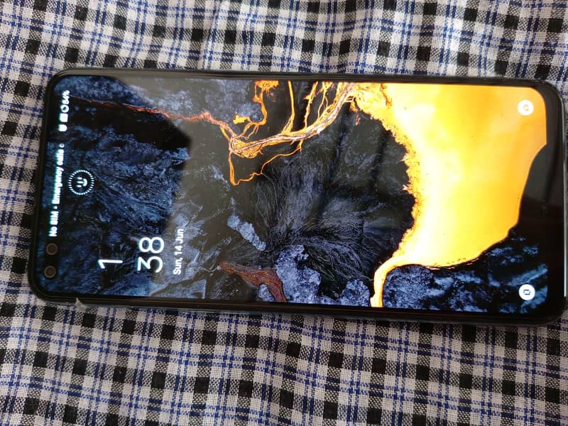 OPPO Reno4 0