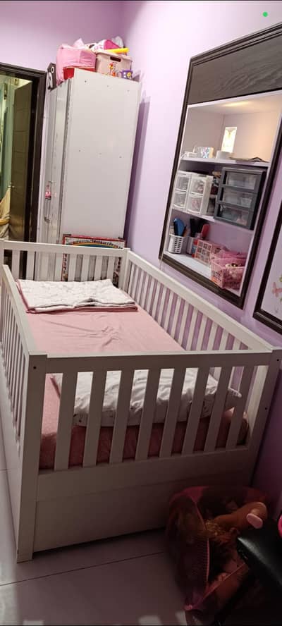 real wooden bed for toddlers