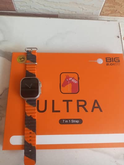 SMART WATCH SPORTS MODE ULTRA 7 IN 1 STRAP. BIG 2.01 INFINITE DISPLAY.