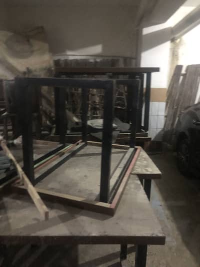 Restaurant or home use Table Size 4.5 by 2.5